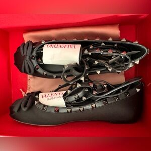 Valentino Garavani ballet flats